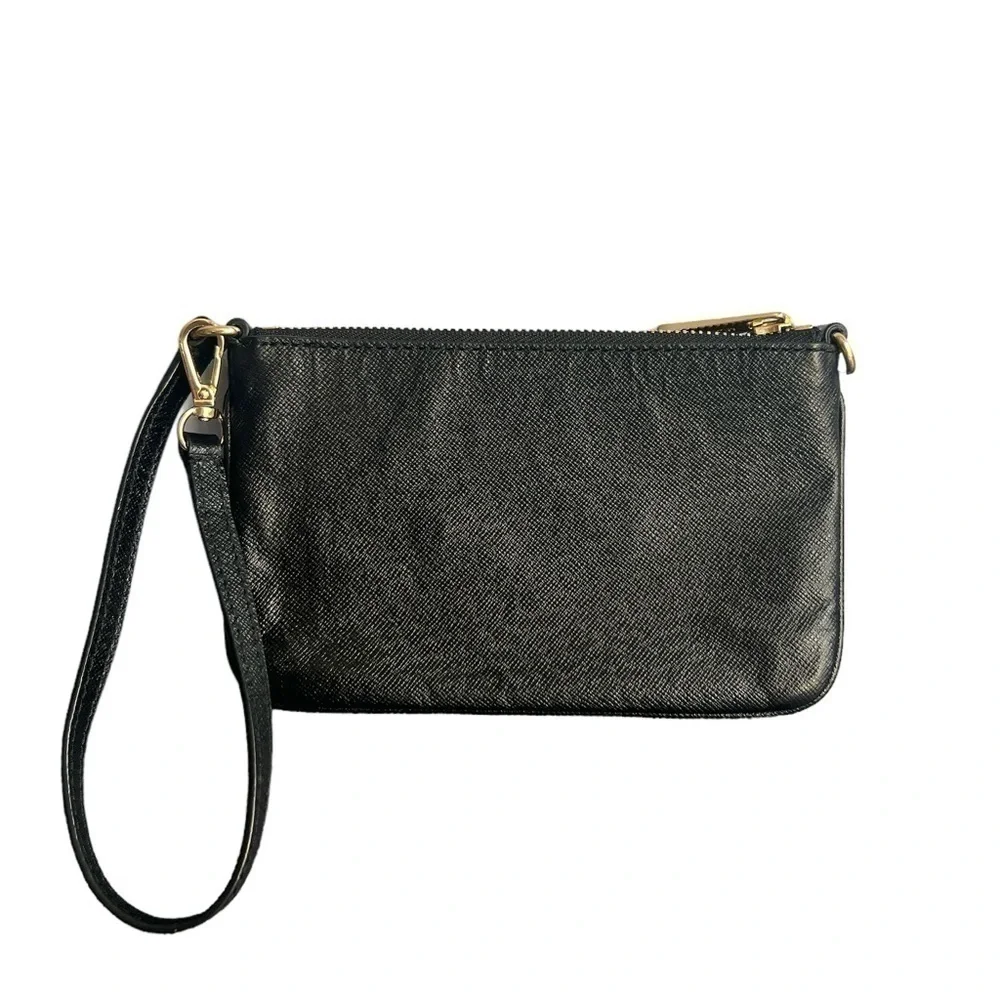 MICHAEL KORS Medium Leather Wristlet